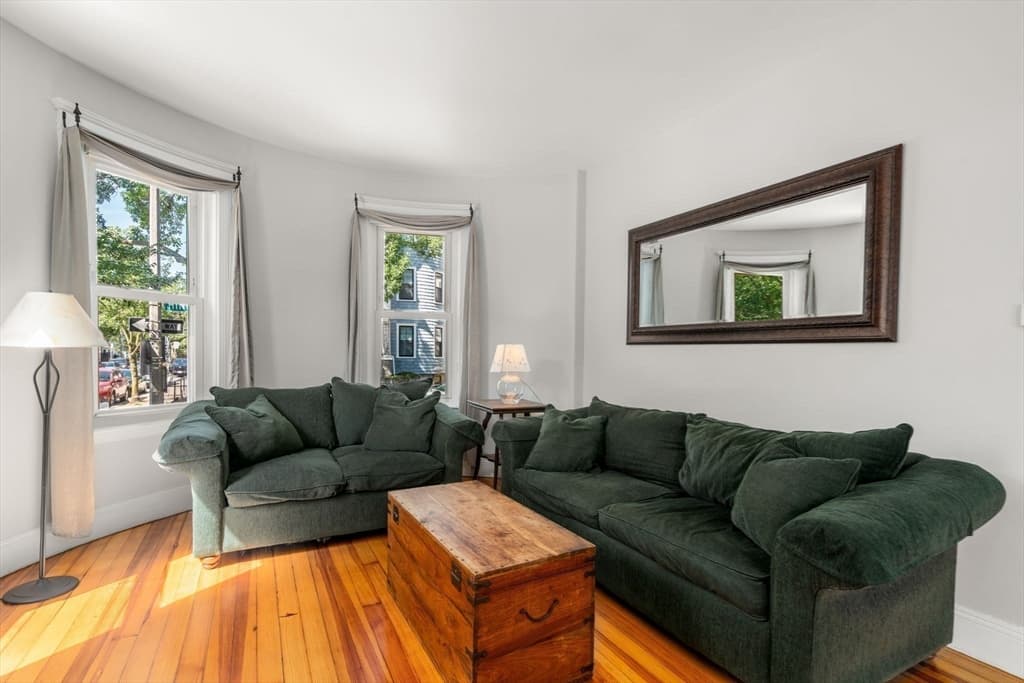 26 Hinckley St # 1, Boston MA 02125 photo 3