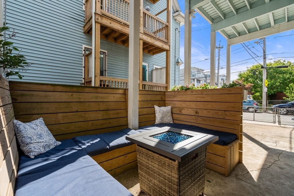 26 Hinckley St # 1, Boston MA 02125 photo 8