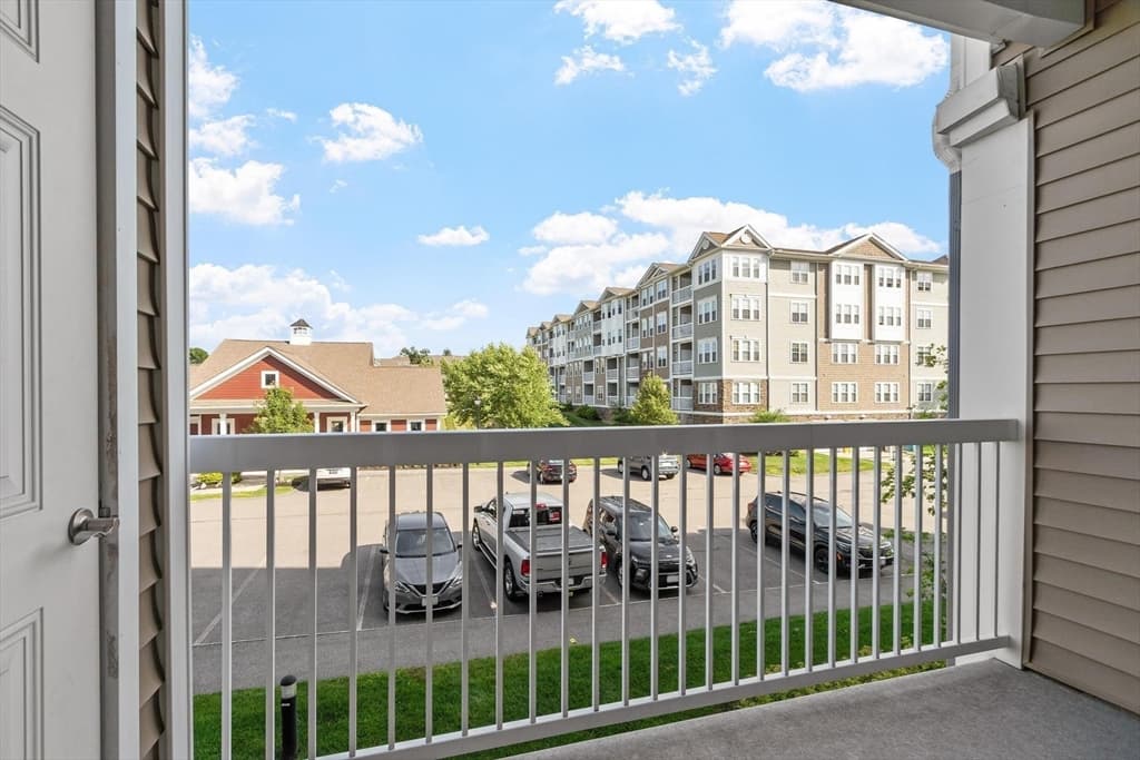 Condominium at 2 Francis Dr # 203, Andover MA 01810, Andover, photo 25 of 32