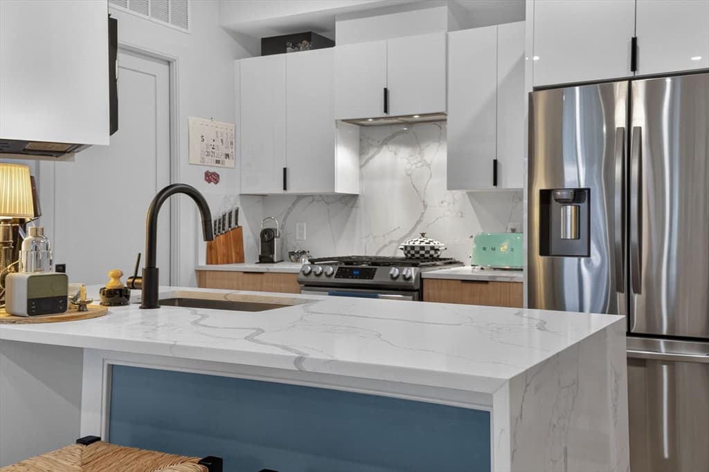 1710 Dorchester Avenue # 202, Boston MA 02124 photo 7