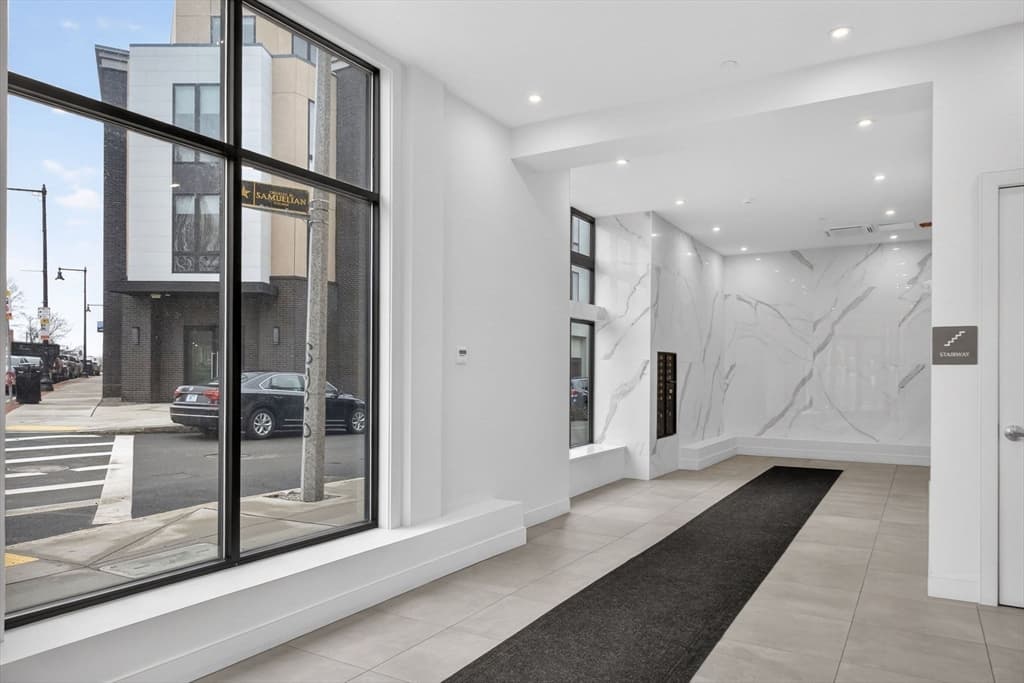 1710 Dorchester Avenue # 202, Boston MA 02124 photo 28