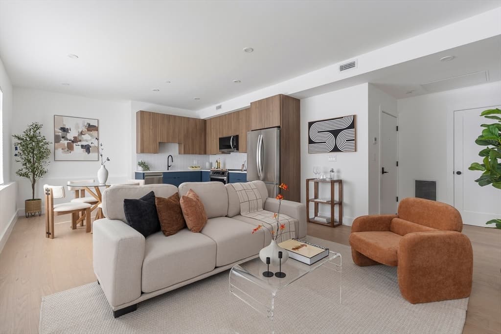 27 Dixwell St # 4A, Boston MA 02119 photo 2