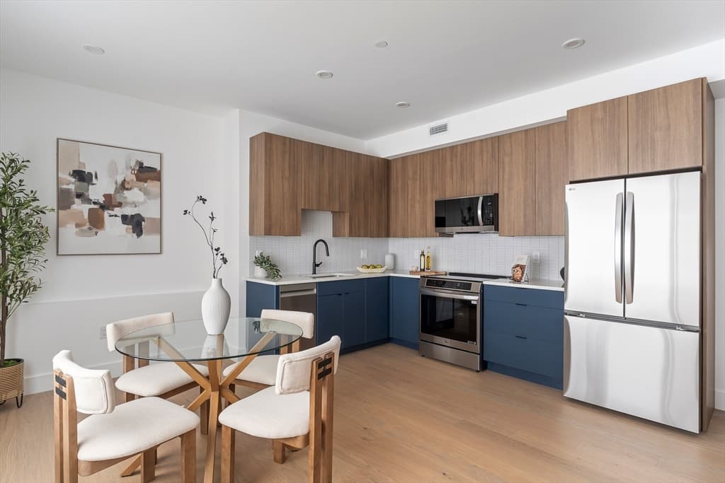 27 Dixwell St # 4A, Boston MA 02119 photo 4