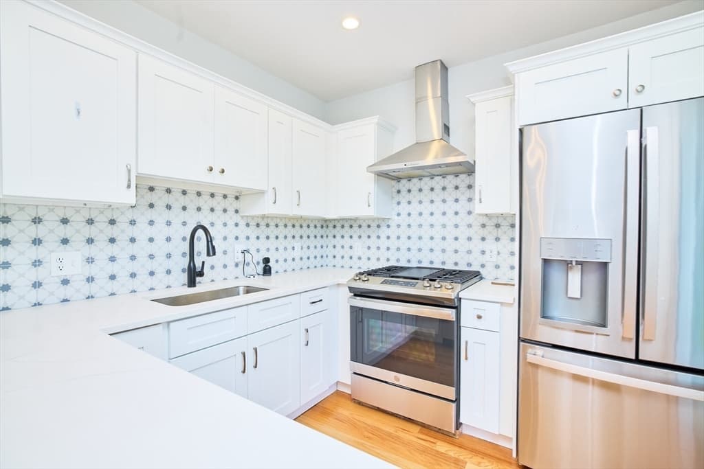 15 Clark St # 15, Winchester MA 01890 photo 9