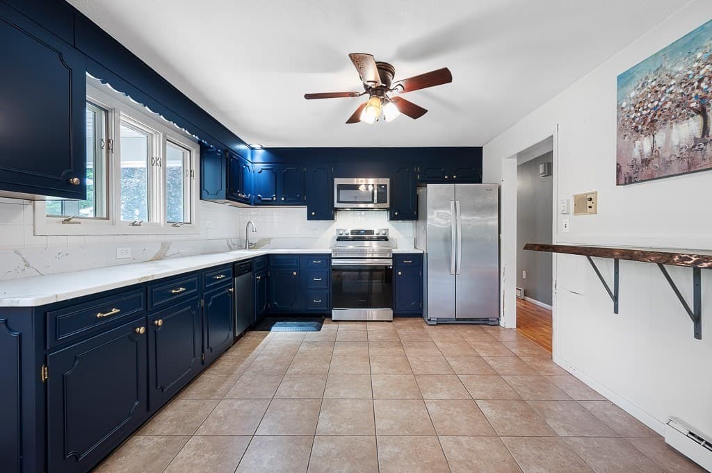 36 Roman Dr, Shrewsbury MA 01545 photo 6