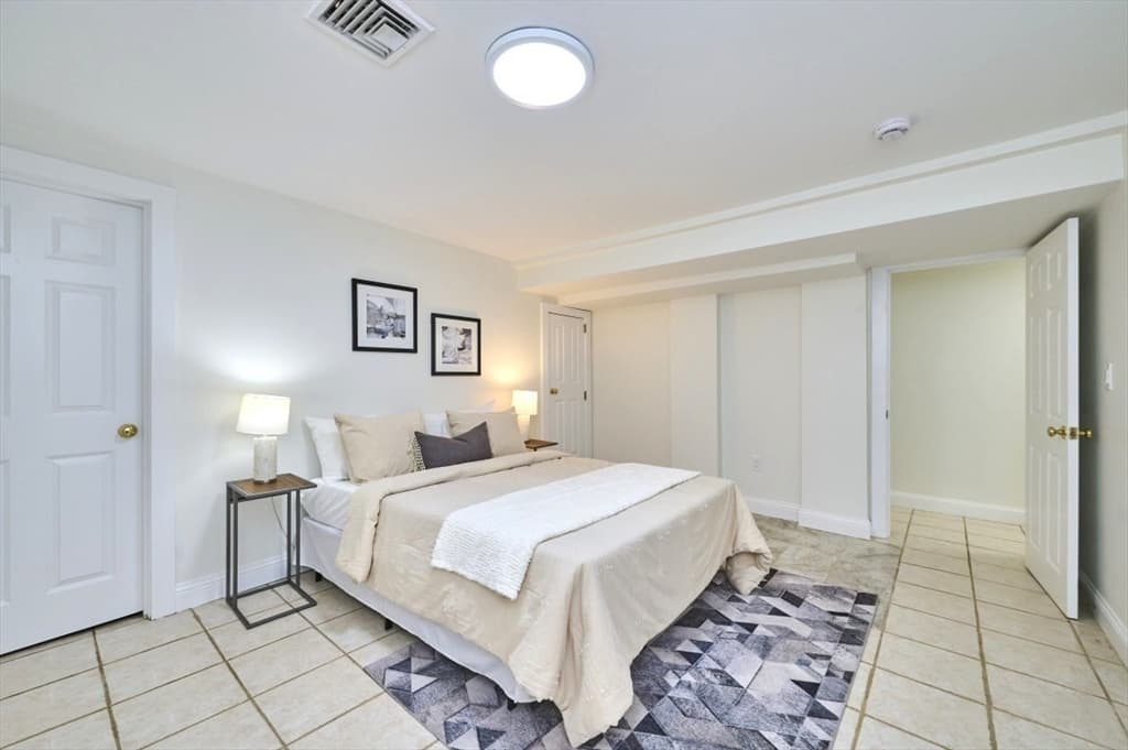 Condominium at 363 Cardinal Medeiros Ave # 363, Cambridge MA 02141, Cambridge, photo 16 of 20