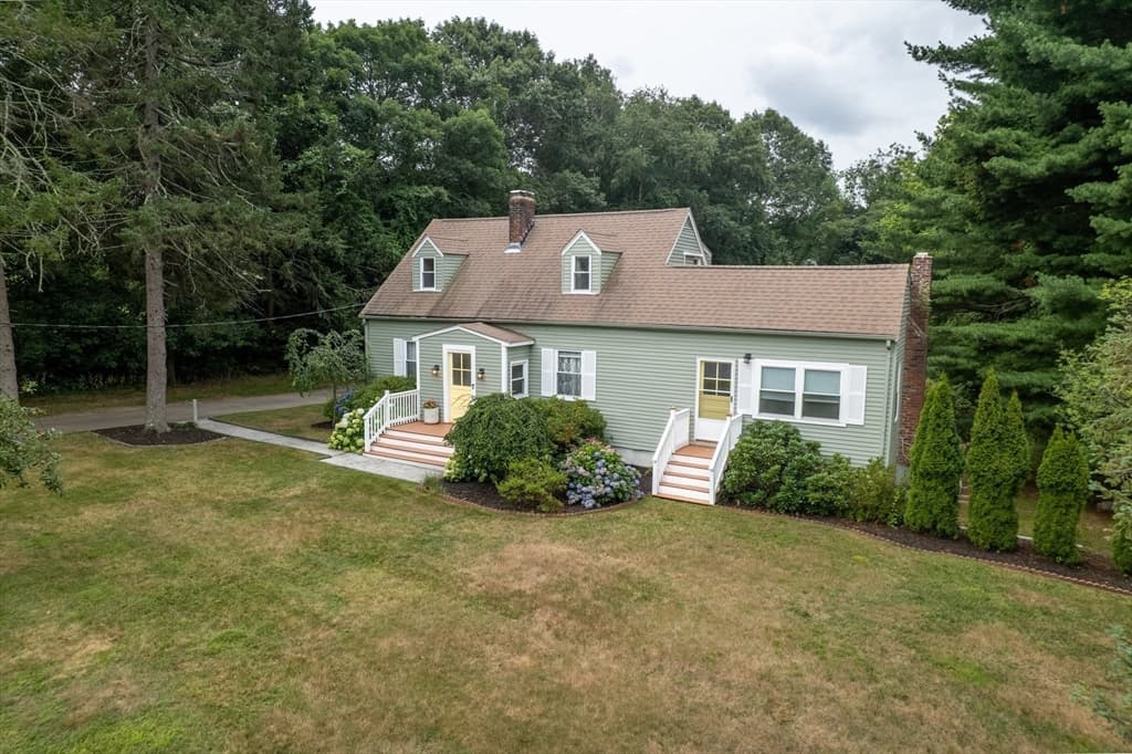 Single Family Residence at 335 Moosehill Road, Walpole MA 02032, Walpole, photo 23 of 30