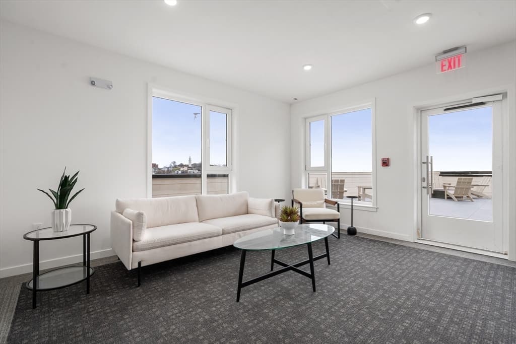 Condominium at 267 Old Colony # 606, Boston MA 02127, Boston, photo 29 of 36