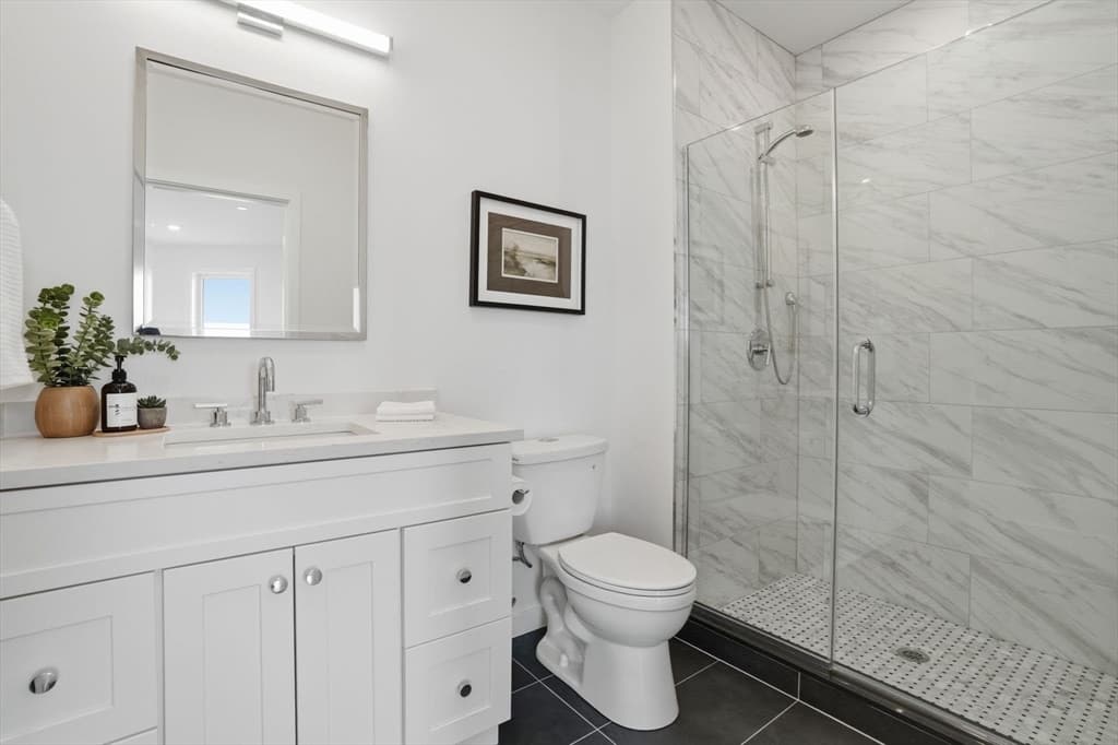Condominium at 267 Old Colony # 606, Boston MA 02127, Boston, photo 21 of 36