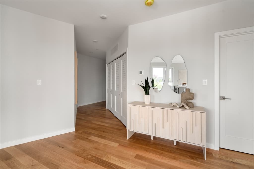 267 Old Colony # 404, Boston MA 02127 photo 15