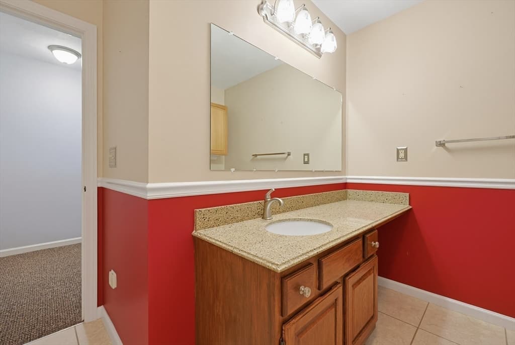 206 Laurelwood Dr # 206, Hopedale MA 01747 photo 27