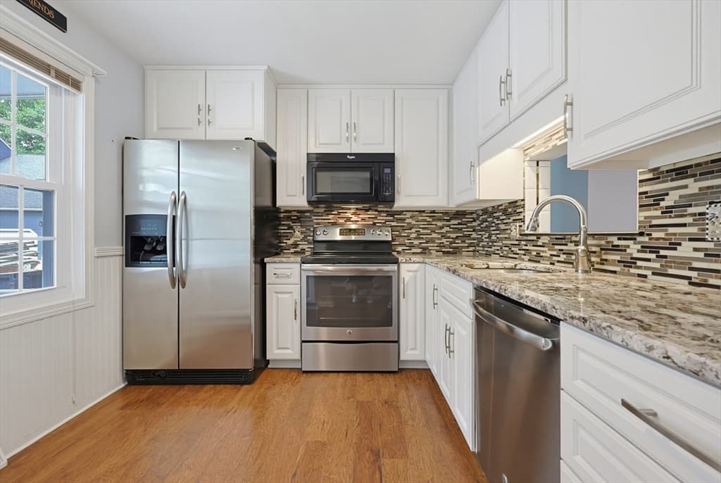 206 Laurelwood Dr # 206, Hopedale MA 01747 photo 6