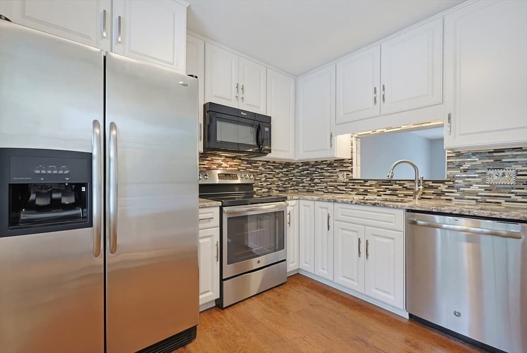 206 Laurelwood Dr # 206, Hopedale MA 01747 photo 9