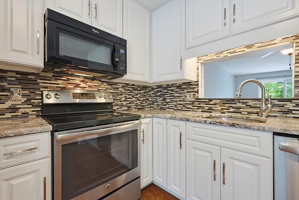 206 Laurelwood Dr # 206, Hopedale MA 01747 photo 8