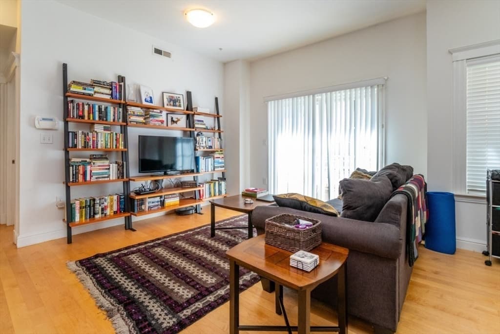 69 Bolton Street # 101, Cambridge MA 02140 photo 4
