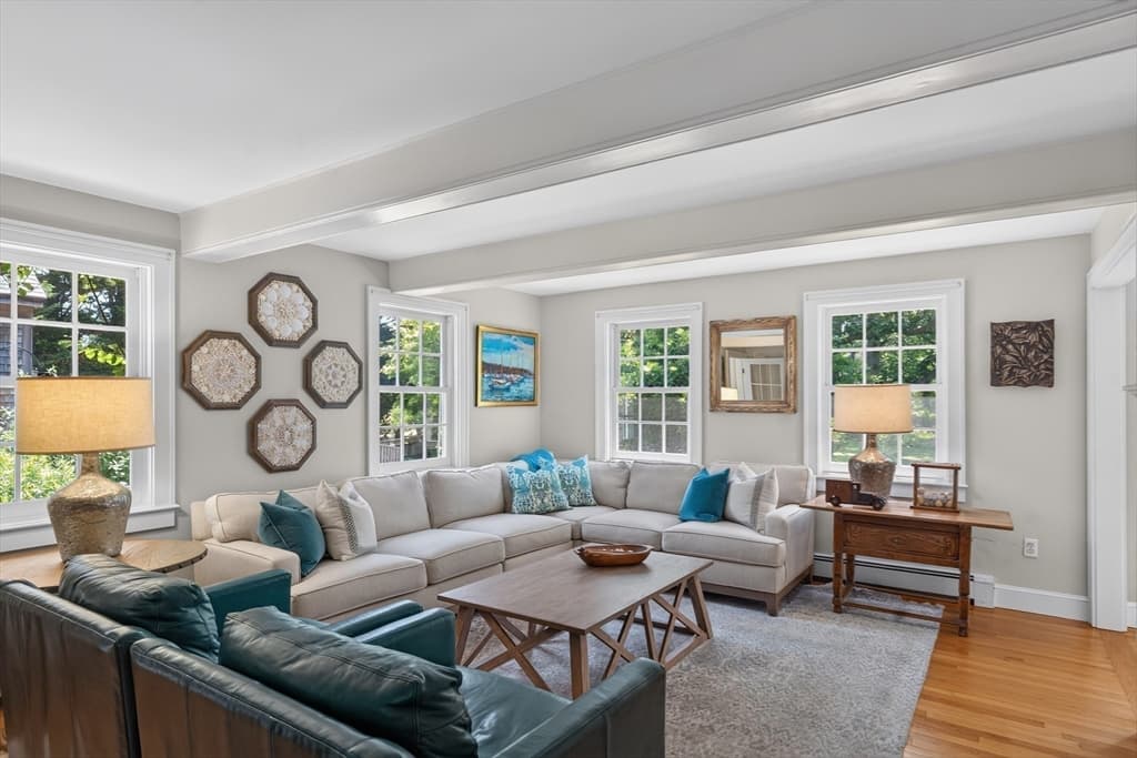 205 Meetinghouse Way, Edgartown MA 02539 photo 3