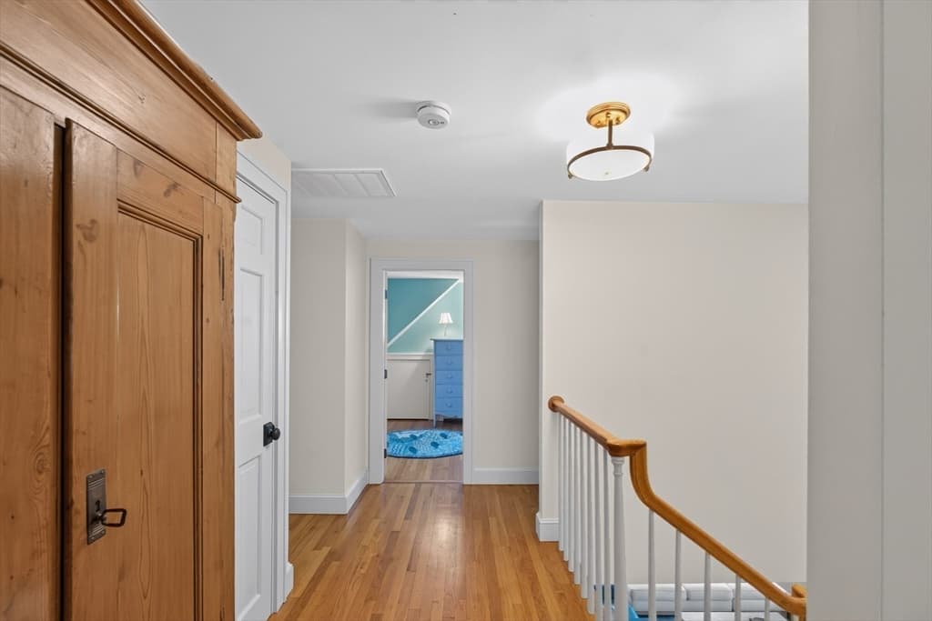 205 Meetinghouse Way, Edgartown MA 02539 photo 18