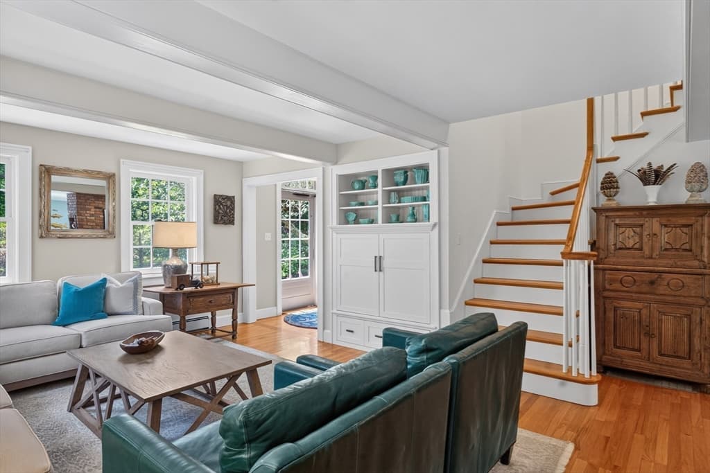 205 Meetinghouse Way, Edgartown MA 02539 photo 4