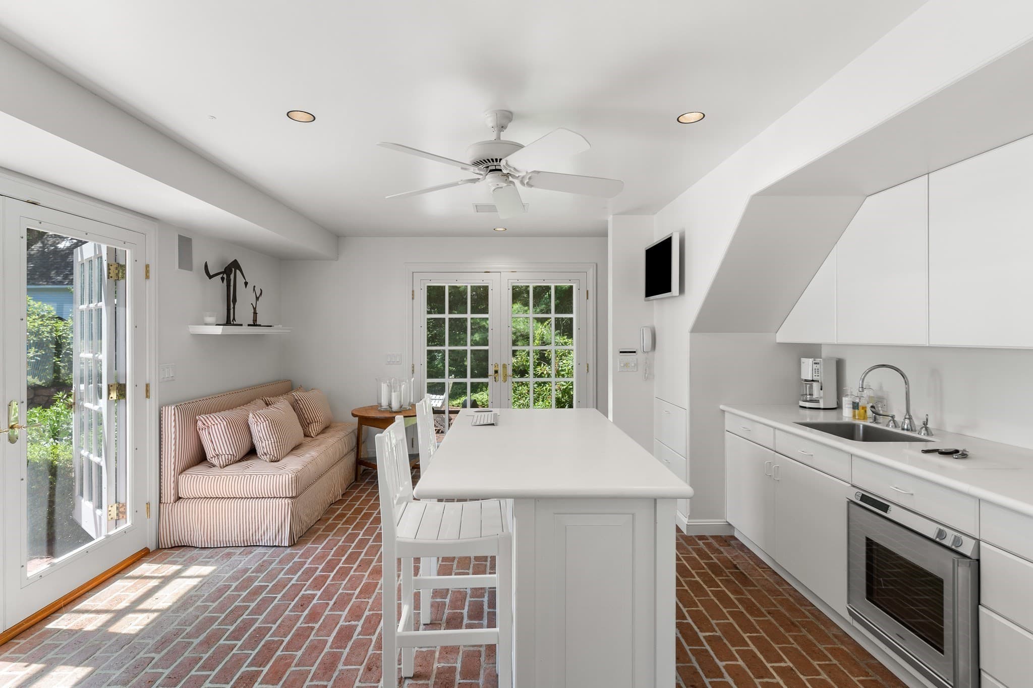 Single Family Residence at 8 Green St, Newbury MA 01951, Newbury, photo 25 of 30
