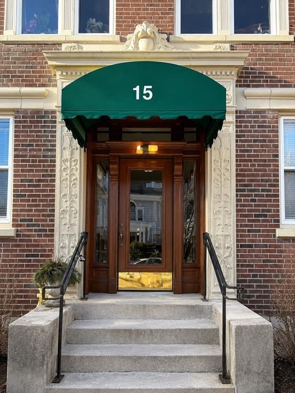 15 Colliston Rd # 6, Boston MA 02135