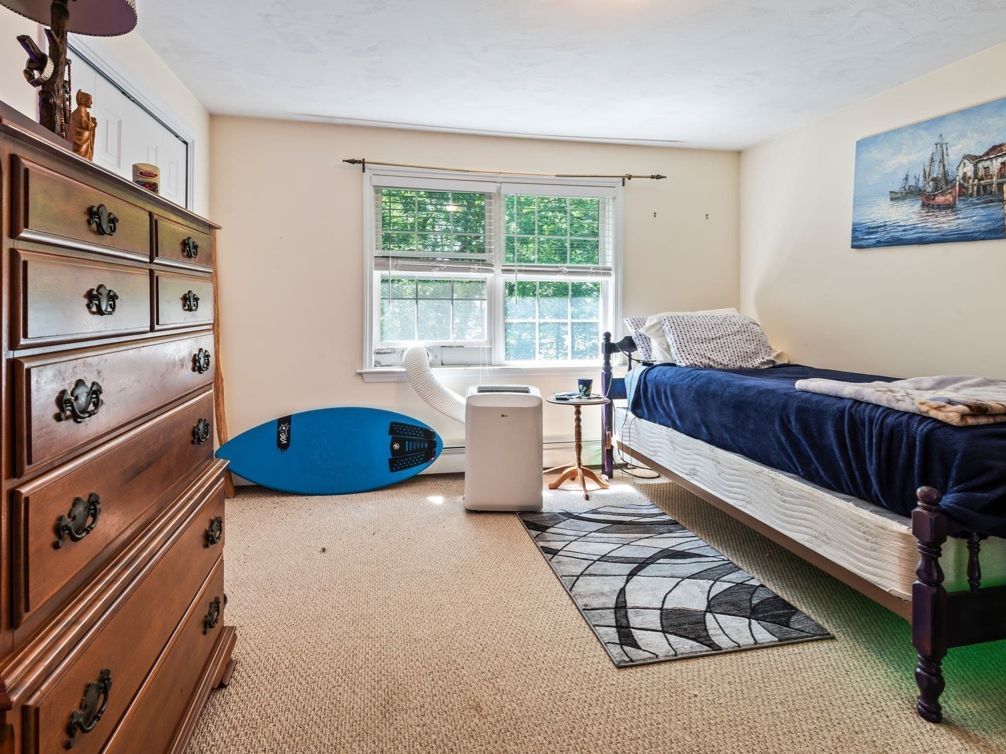 Single Family Residence at 4 Commonwealth Ave, Auburn MA 01501, Auburn, photo 27 of 40