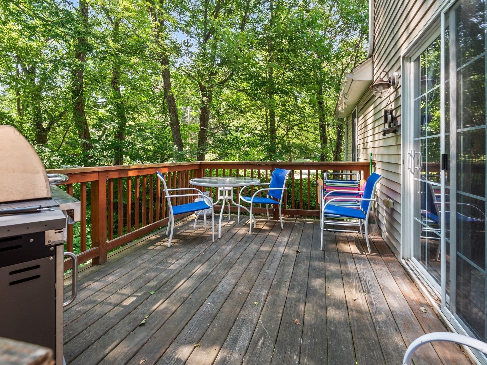 Single Family Residence at 4 Commonwealth Ave, Auburn MA 01501, Auburn, photo 36 of 40
