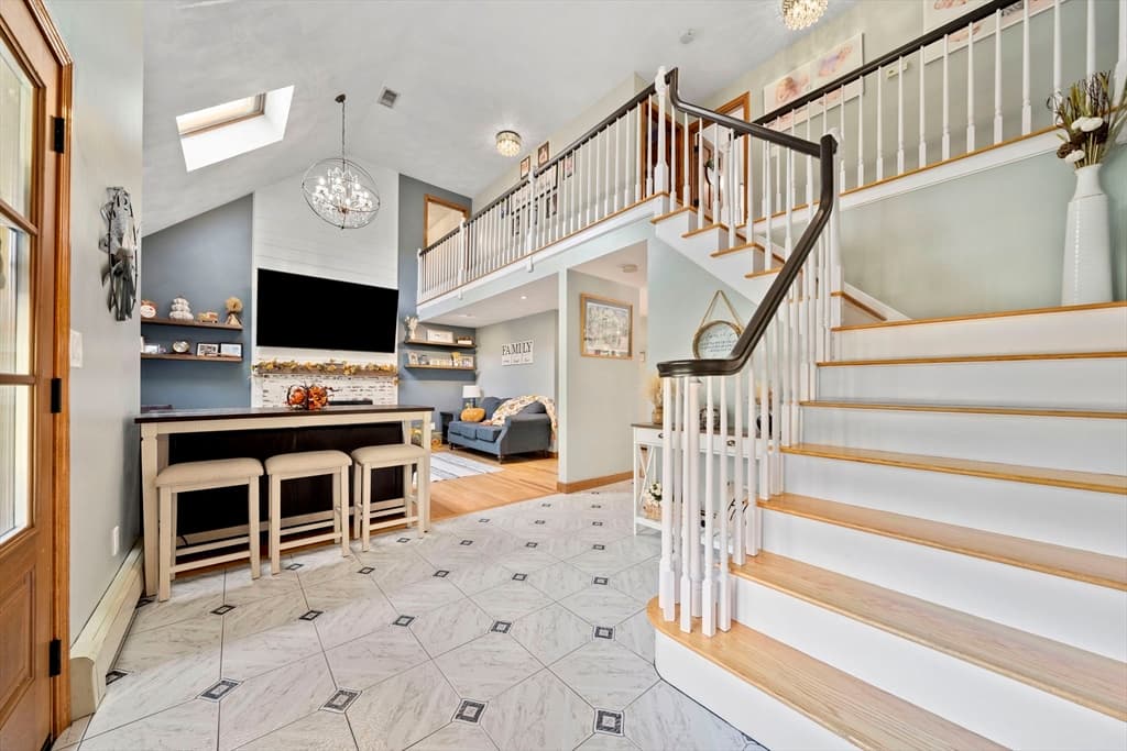 Single Family Residence at 210 Boxwood Ln, Bridgewater MA 02324, photo 18 of 42