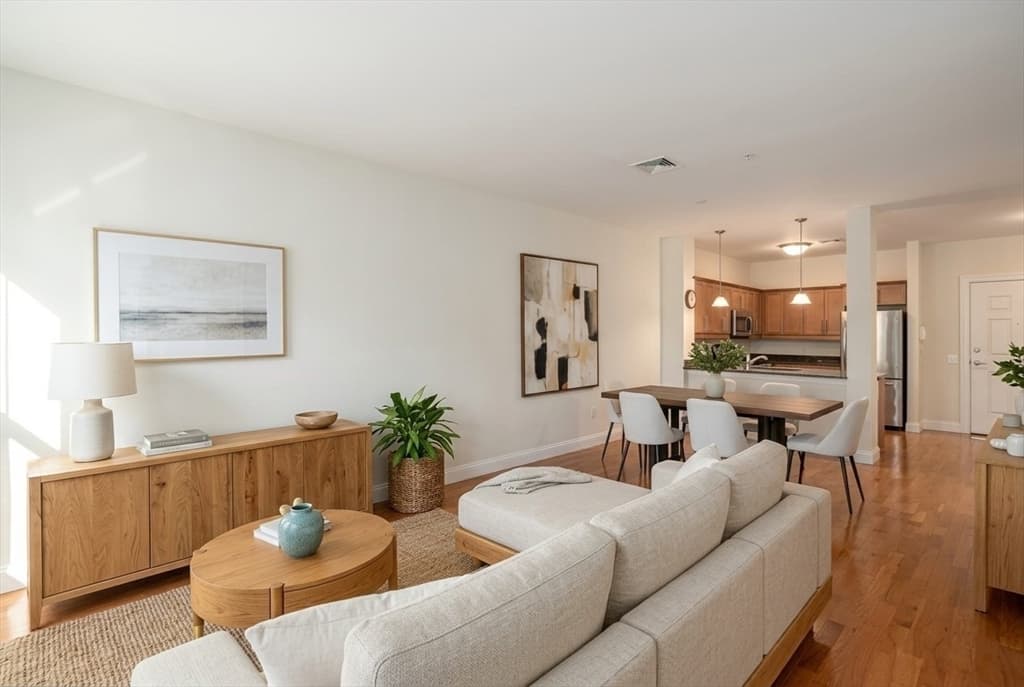 35 Commonwealth Ave # 110, Newton MA 02459 photo 6