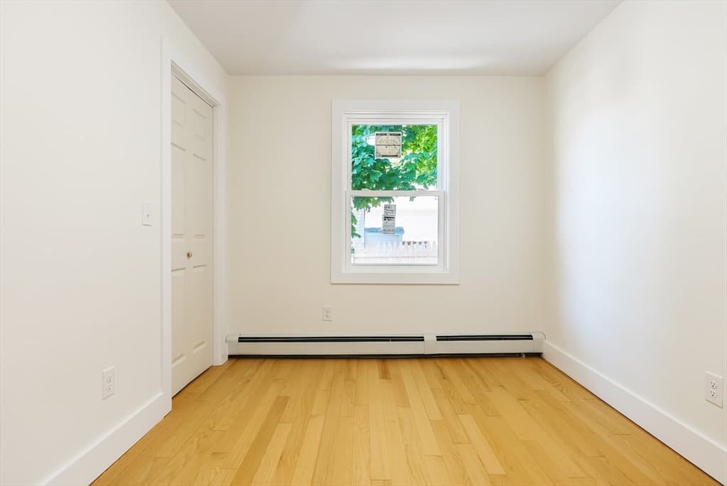112 Hendrick, Providence RI 02908 photo 9