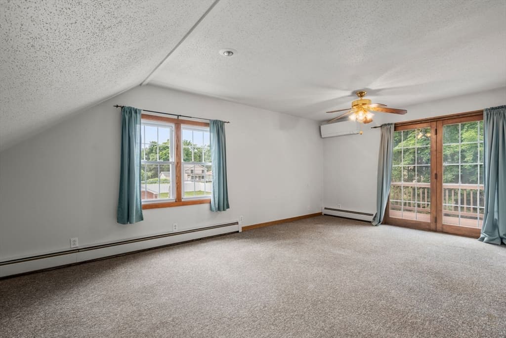 116 Kensington St, Agawam MA 01030 photo 13