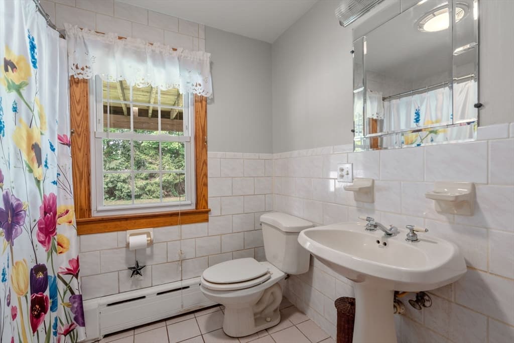116 Kensington St, Agawam MA 01030 photo 26