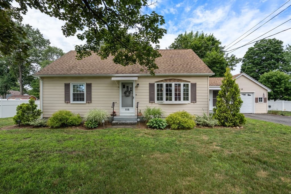 116 Kensington St, Agawam MA 01030 photo 29