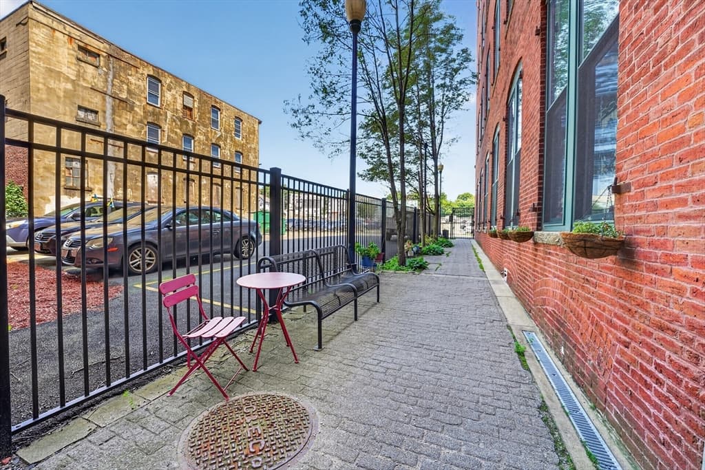 13 Willow # 205, Lynn MA 01901 photo 21