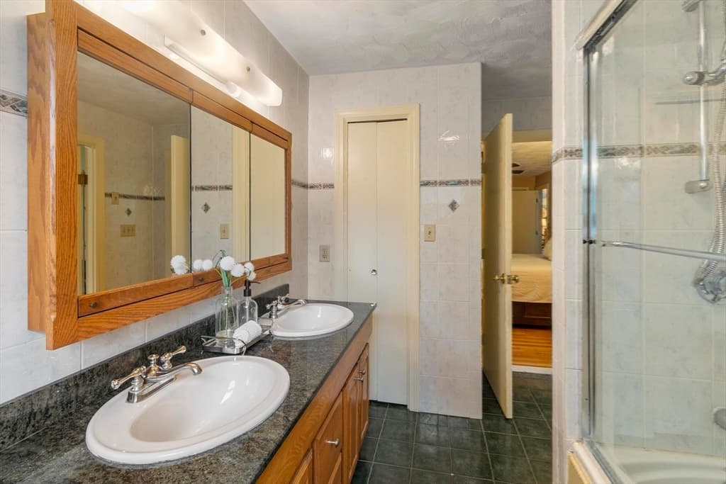 14 Olde Berry Road, Andover MA 01810 photo 32