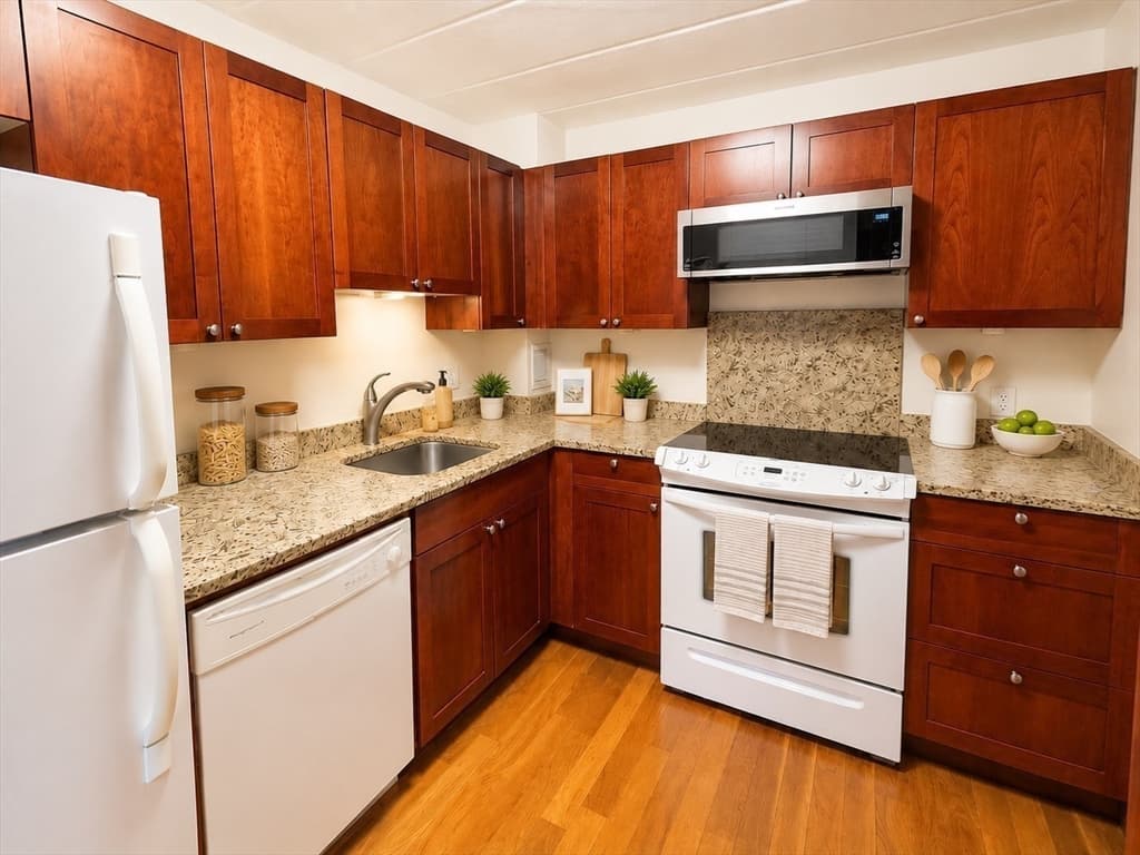 345 Harvard St # 3B, Cambridge MA 02138 photo 9