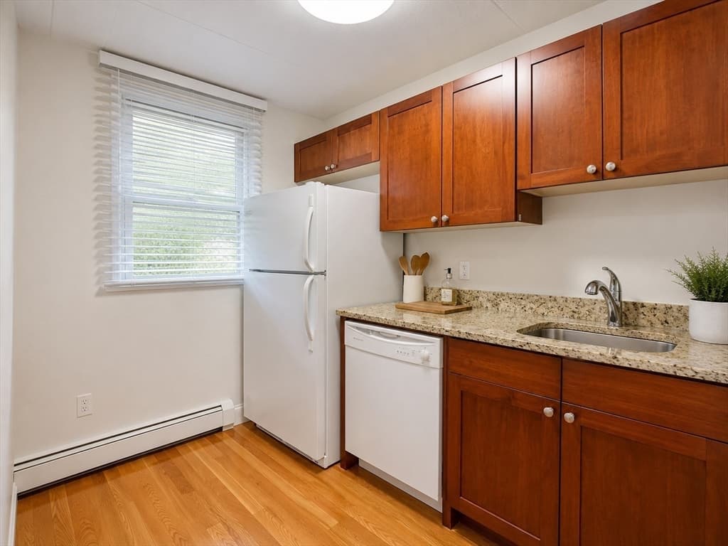 345 Harvard St # 3B, Cambridge MA 02138 photo 8