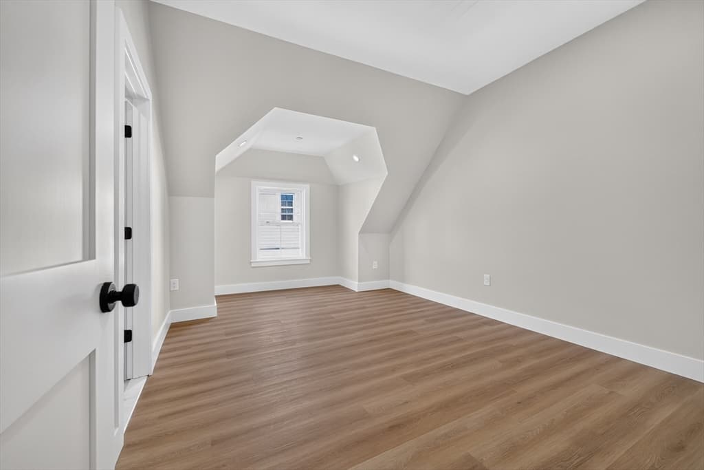 533 Washington Street, Boston MA 02124 photo 8