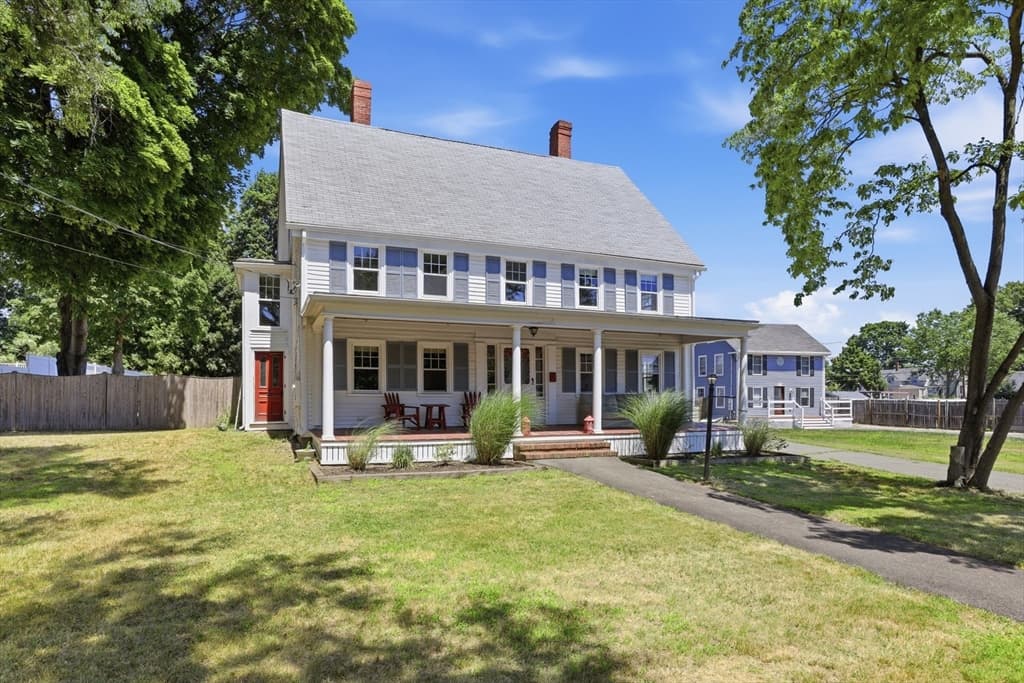39 Main St, Saugus MA 01906 photo 2