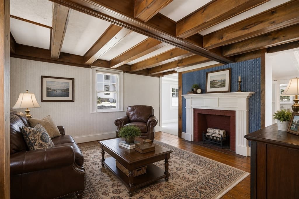 39 Main St, Saugus MA 01906 photo 5