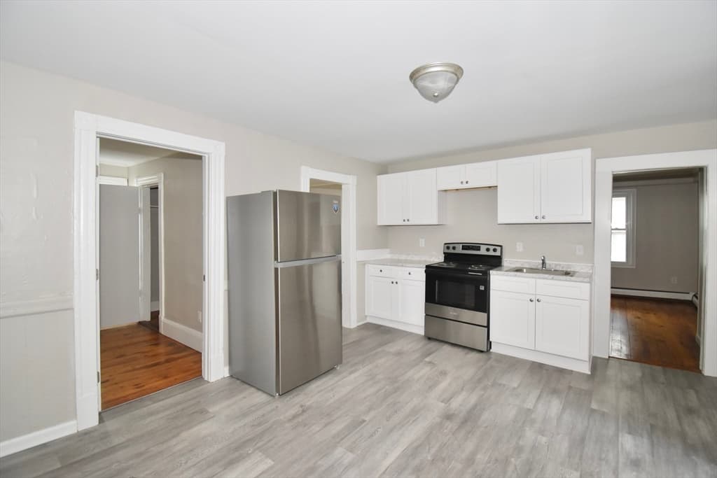 Multi Family at 24-26 Pequot St, Springfield MA 01151, photo 7 of 35