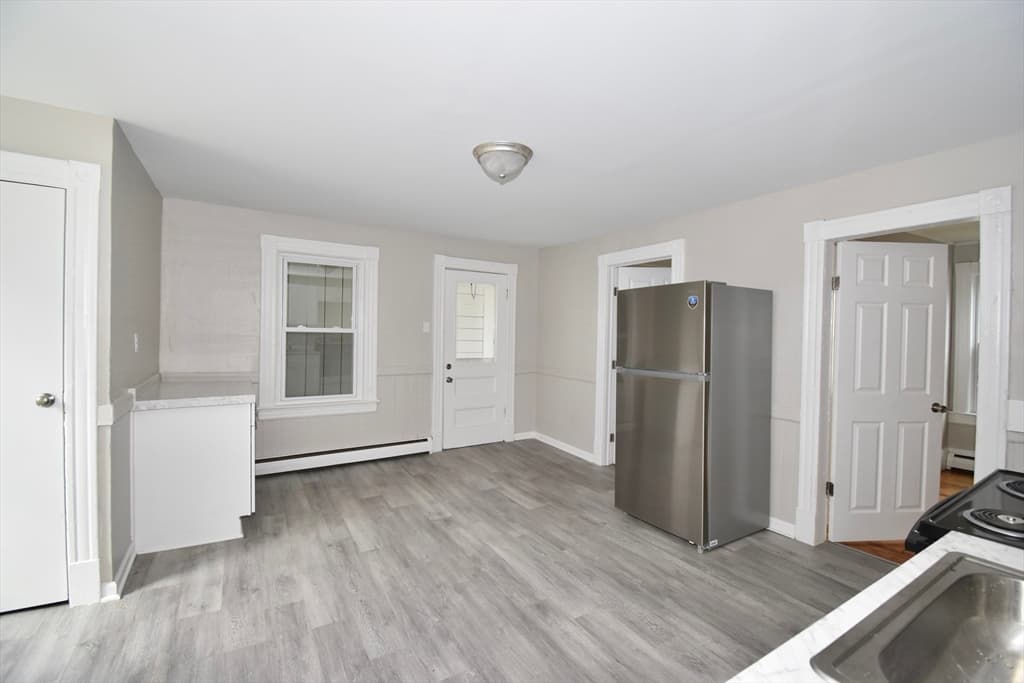 Multi Family at 24-26 Pequot St, Springfield MA 01151, photo 5 of 35