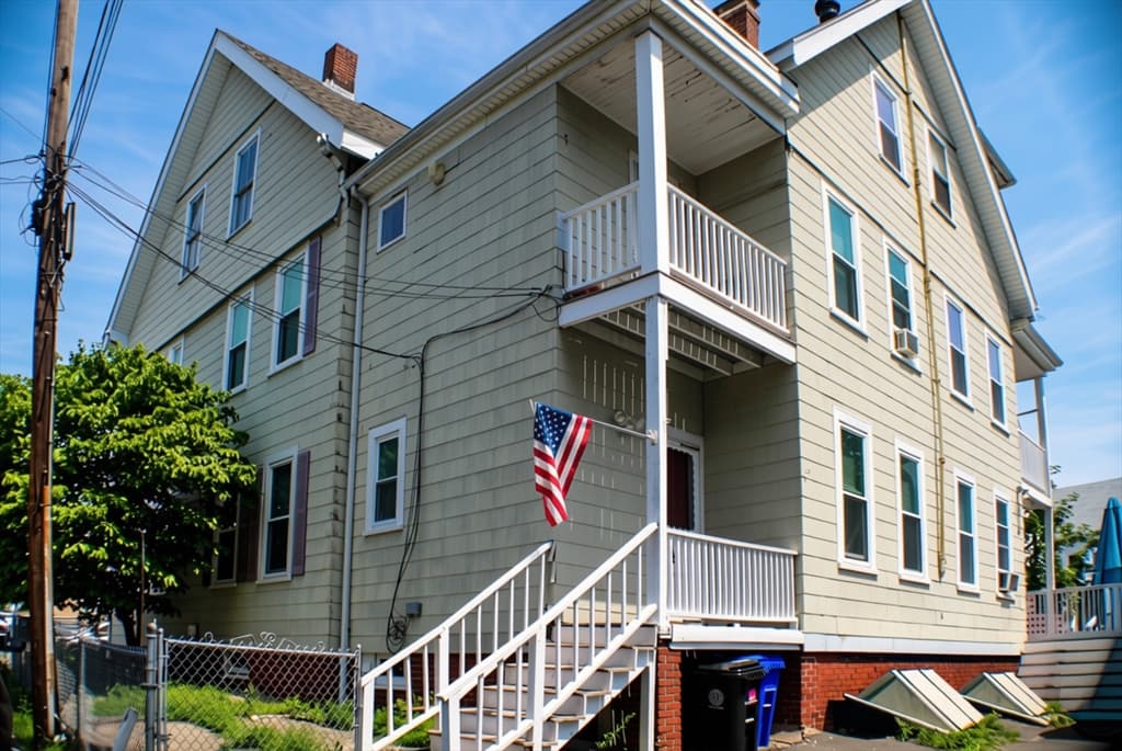 203-205 Salem St, Malden MA 02148 photo 3