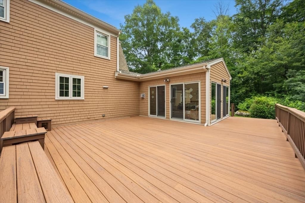 195 Colonial Dr, Somerset MA 02726 photo 14