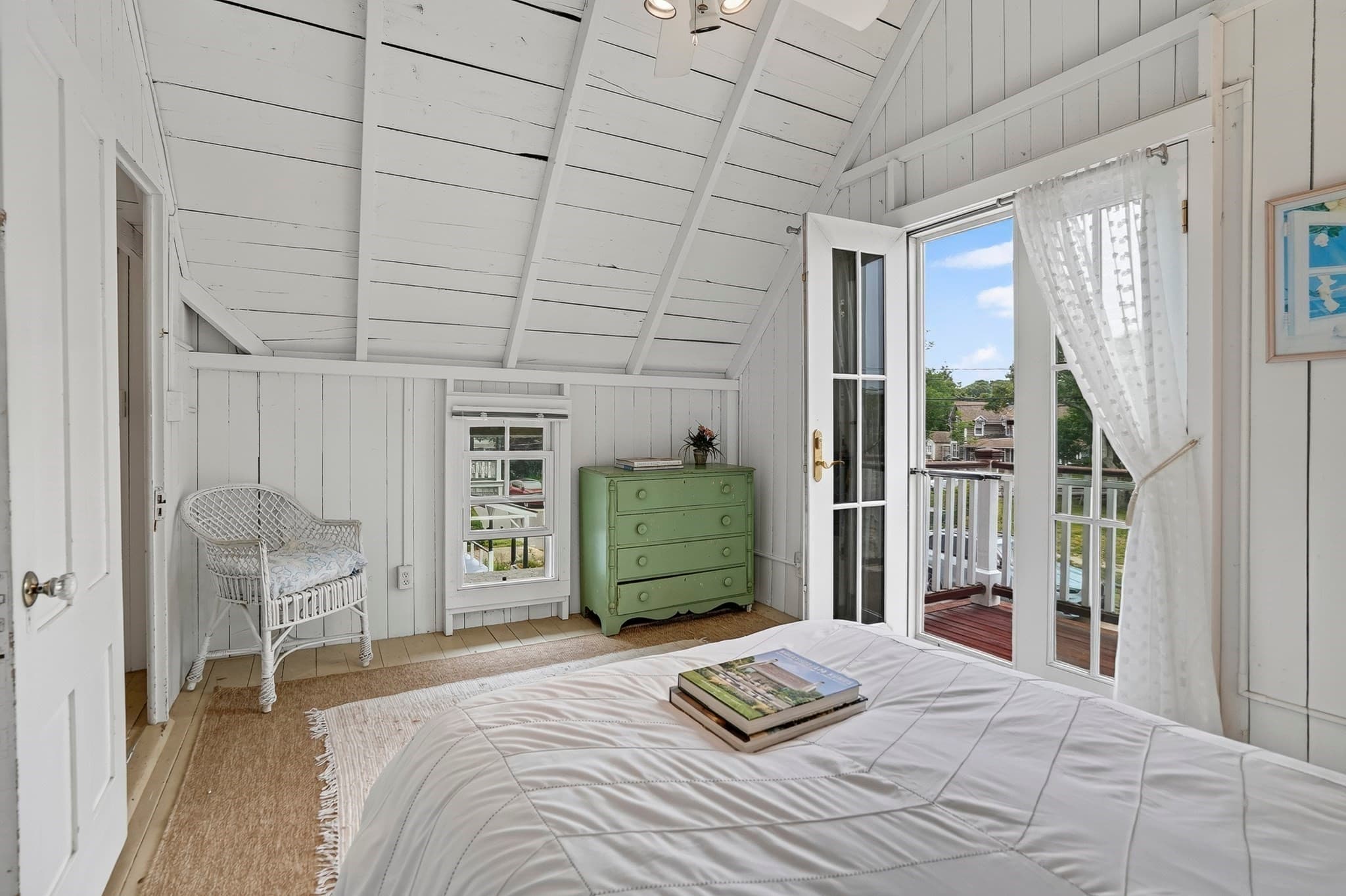 Single Family Residence at 59 Tuckernuck Ave, Oak Bluffs MA 02557, photo 26 of 41
