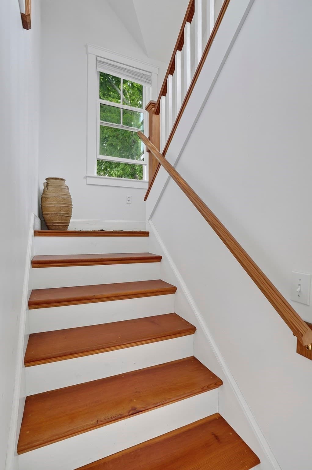 Single Family Residence at 59 Tuckernuck Ave, Oak Bluffs MA 02557, photo 19 of 41