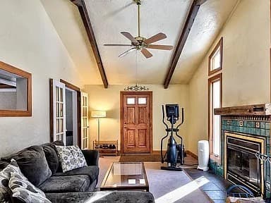 81 Riverview Cir, Wayland MA 01778