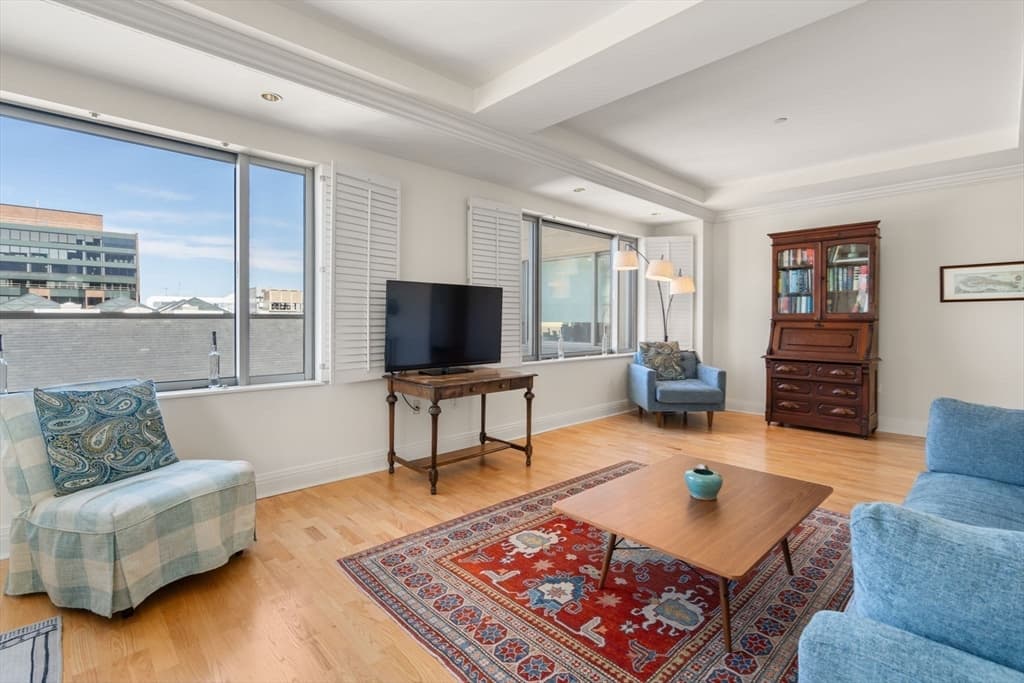 1 Huntington Ave # 807, Boston MA 02116 photo 2