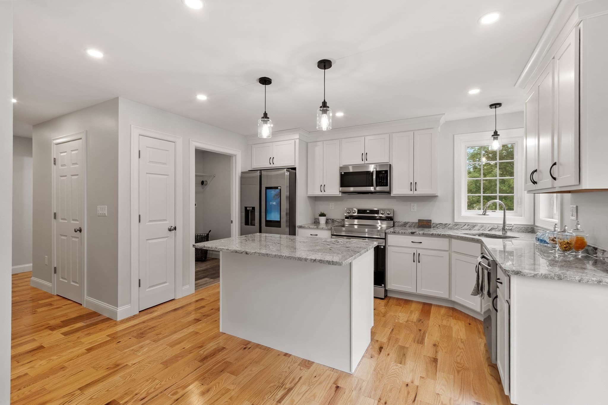 2 Family - 2 Units Side by Side at 72 Cottage Ln, Templeton MA 01468, photo 11 of 42