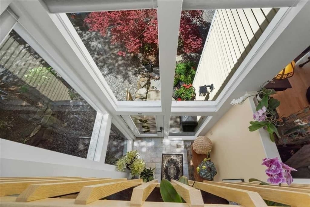8 Deer Path # 8, Hudson MA 01749