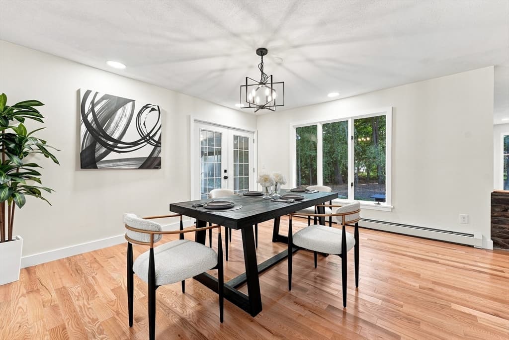 20 Longfellow Rd, Holyoke MA 01040 photo 16